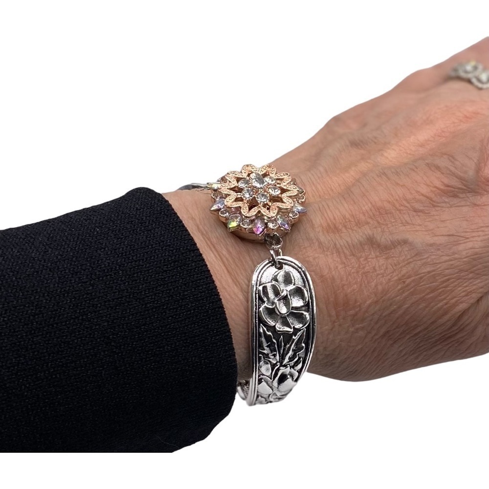 Vintage Style Floral Bracelet Holiday Gift Iridescent Ginger Snap 18mm NWT - Picture 12 of 14